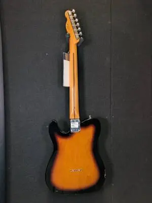 Fender - Vintera II 50s Nocaster - MN 2 Tone Sunburst 2